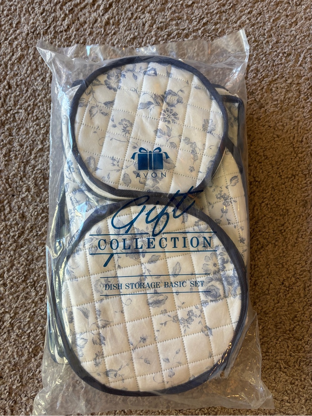 Avon Gift Collection Dish Storage Basic Set vintage